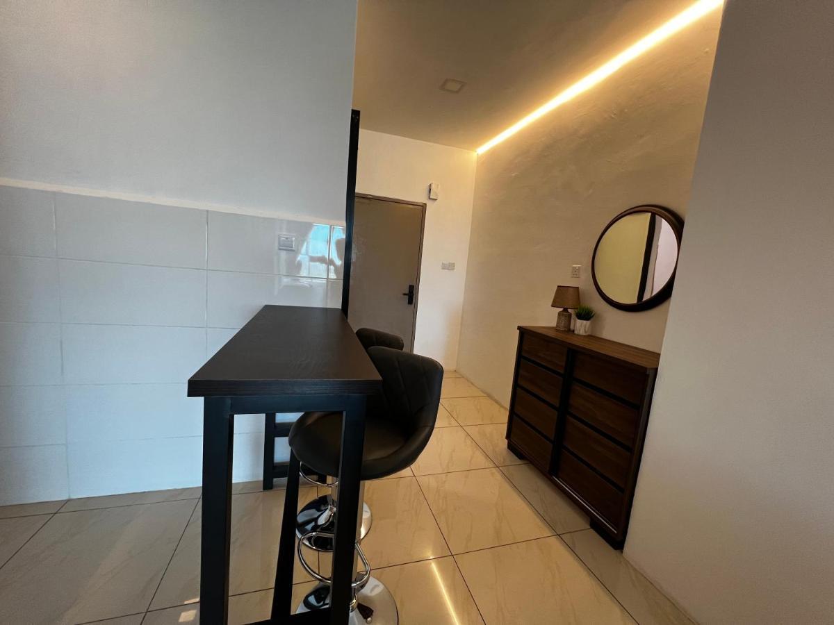 Itcc Manhattan Suites By Prime Penampang Exterior photo